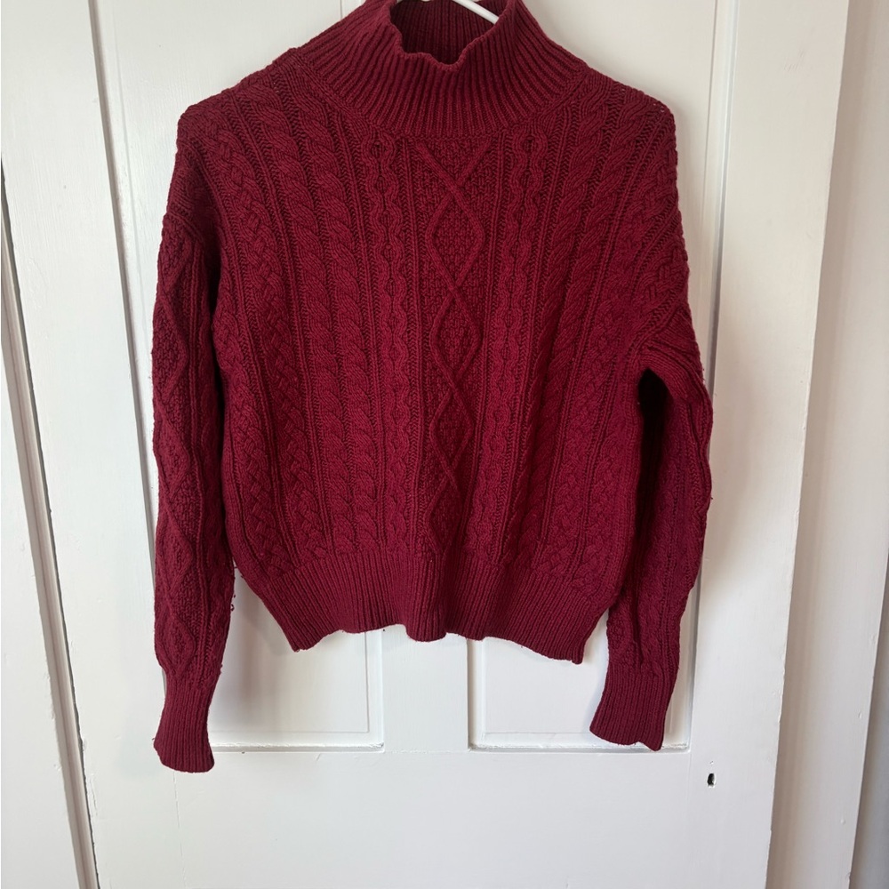 Banana Republic Burgundy Cable Knit Turtleneck Sweater